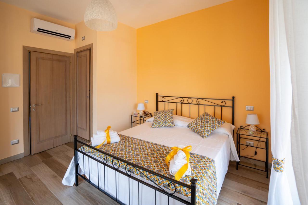 ---5 Minutes From The Sea ---Panorama And A-C Bed & Breakfast วิเอตริ ภายนอก รูปภาพ