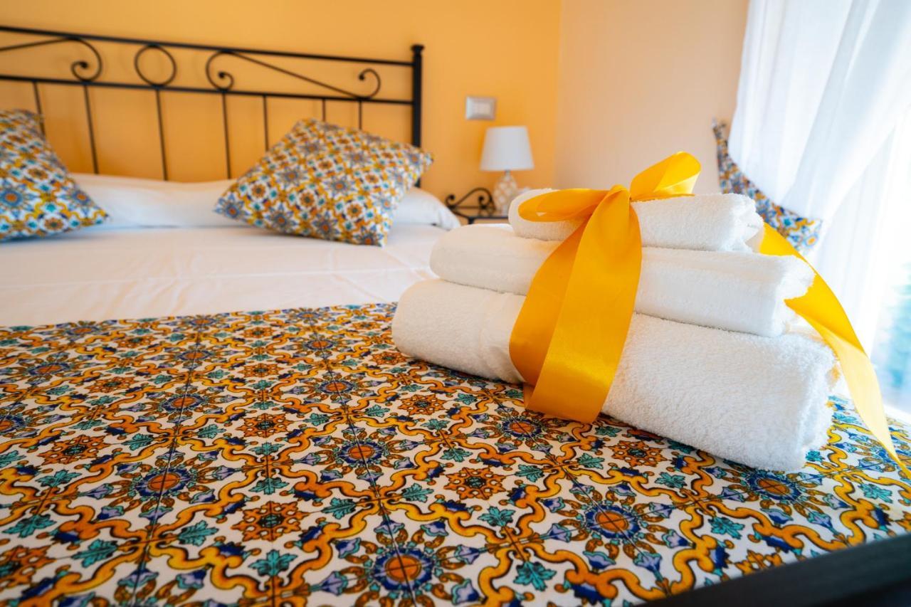 ---5 Minutes From The Sea ---Panorama And A-C Bed & Breakfast วิเอตริ ภายนอก รูปภาพ
